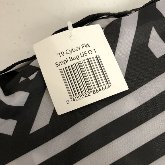 Sephora Collection Fold Out Hanging Makeup Organizer Bag Multiple Pockets NWT - Picture 13 of 16